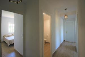 Łóżko lub łóżka w pokoju w obiekcie Chalet CasaTuris en Urb. La Font Sant Joan d´Alacant CH102