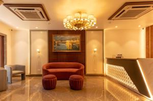 Posezení v ubytování Hotel The Savode - Just 2 Mins From Golden Temple Amritsar