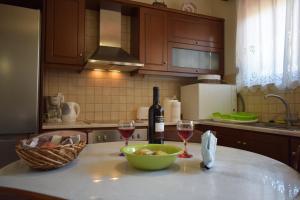 A kitchen or kitchenette at Villa Helidoni