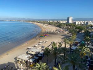 Kép Appartement spacieux, front de mer, vue splendide szállásáról Salouban a galériában