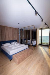 Postel nebo postele na pokoji v ubytování Esbjerg Hotel