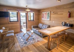 Posezení v ubytování Palafito Loft