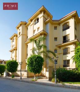 Το κτήριο όπου στεγάζεται  το διαμέρισμα