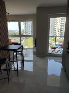 Balkón alebo terasa v ubytovaní Apartament blisko morza Izabella & Lilianna Gdańsk Nowa Letnica + 24 fotografií