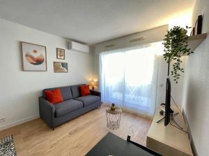 Fotografia z galérie ubytovania Le Vaugrenier Parc - Proche Sophia Antipolis - Climatisé v destinácii Villeneuve-Loubet