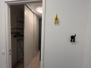Zdjęcie z galerii obiektu Mon Palmier Grand Appartement Parking Un-Séjour-à-Part w Metz