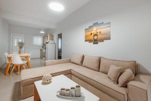 Kuchyň nebo kuchyňský kout v ubytování THALASSA ALMYROS APARTMENTS