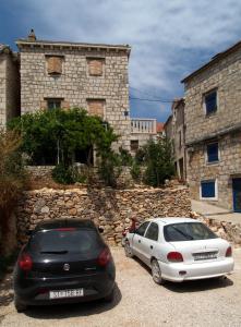 Fotografie z fotogalerie ubytování Apartments by the sea Sutivan, Brac - 719 v destinaci Sutivan