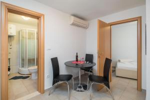 Posezení v ubytování Apartments by the sea Seget Vranjica, Trogir - 978