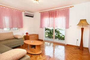 Fotografie z fotogalerie ubytování Apartments by the sea Mastrinka, Ciovo - 1005 v Trogiru