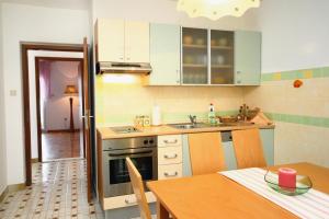 Fotografie z fotogalerie ubytování Apartments by the sea Mastrinka, Ciovo - 1005 v Trogiru
