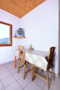 TV a/nebo společenská místnost v ubytování Apartment Zman 887c + 14 fotografií
