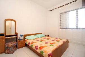 Fotografie z fotogalerie ubytování Family friendly seaside apartments Kraj, Pasman - 699 v destinaci Tkon + 23 fotografií