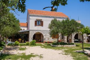 Fotografie z fotogalerie ubytování Apartments with parking spaces Punta kriza, Cres - 867 v destinaci Punta Križa