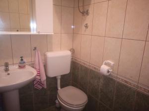 Fotografie z fotogalerie ubytování Apartments by the sea Povlja, Brac - 708 v destinaci Povlja + 7 fotografií