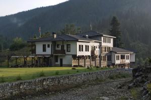 Gallery image of Family Hotel Arkan Han in Trigrad