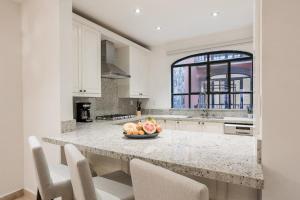 Dapur atau dapur kecil di Luxury Apartments in Centro San Miguel de Allende with Rooftop & Jacuzzi +13 gambar