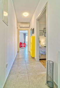 Zdjęcie z galerii obiektu Apartments by the sea Silo, Krk - 18759 w mieście Šilo