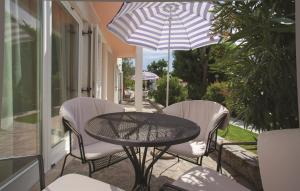 Patio nebo venkovní prostory v ubytování Apartments by the sea Baska, Krk - 18771