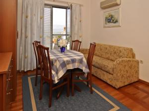 Fotografia z galérie ubytovania Apartments with a parking space Soline, Krk - 18802 v destinácii Dobrinj