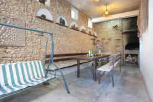 Fotografie z fotogalerie ubytování Apartments with WiFi Dugi Rat, Omis - 18917 v destinaci Dugi Rat