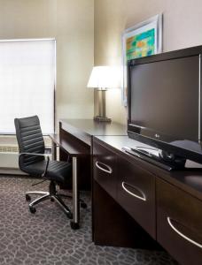 Gallery image of Holiday Inn Express & Suites Burlington - Mount Holly by IHG in Westampton Township