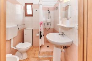 Koupelna v ubytování Casa Mazzini + 14 fotografií