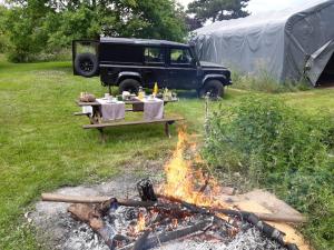 Gril dostupný pro hosty v bed and breakfast