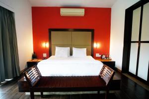 Postel nebo postele na pokoji v ubytování Treasure Island Resorts Lonavala