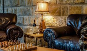 Posezení v ubytování The Belgrade Hills Rooms and Suites