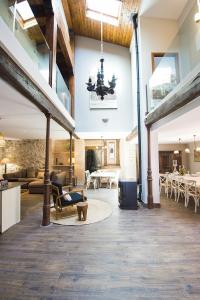 Ein Sitzbereich in der Unterkunft Casa Rural Valle de la Laguna