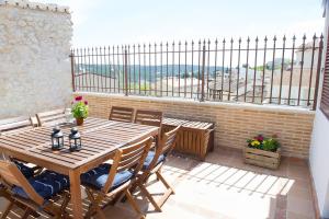 Ein Balkon oder eine Terrasse in der Unterkunft Casa Rural Valle de la Laguna
