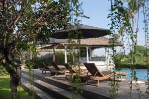 Gallery image of Villa Jasper at BERAWA beach in Canggu