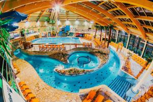 Bazén v ubytování Aquapalace Hotel Prague nebo v jeho okolí