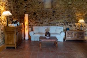 A seating area at Es Portal Restaurant i Hotel Boutique - Adults only