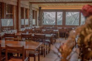 Restaurace v ubytování Hotel Eggishorn + 37 fotografií
