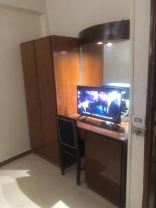 TV a/nebo společenská místnost v ubytování New Saint Catherine Hotel