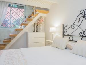 Łóżko lub łóżka w pokoju w obiekcie Cubo's Finca La Fuente del Pedregal Casa 2