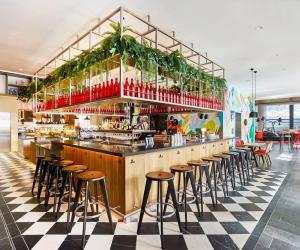 Restaurace v ubytování citizenM Miami Brickell