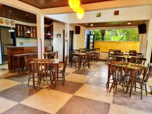 Restaurace v ubytování Pousada Rumo dos Ventos