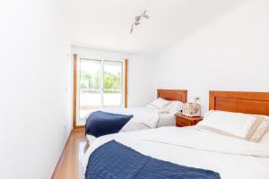 Zdjęcie z galerii obiektu VILLA CARMENCITA BEACH en primera línea de playa w mieście Pontevedra