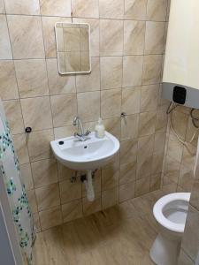 A bathroom at Sajó Vendégház