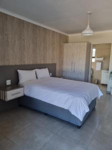 Galeriebild der Unterkunft @Home Guest House in Zeerust + 38 Fotos