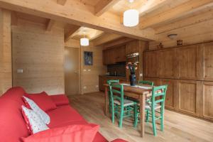 Kuchyň nebo kuchyňský kout v ubytování Chalet Gaspard