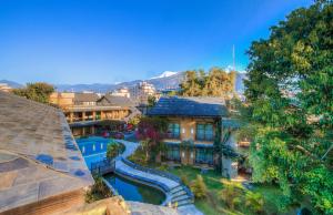 Ein allgemeiner Bergblick oder ein Berglick von des Resorts aus