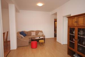 Posezení v ubytování Apartment Supetarska Draga - Donja 2013b