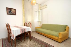 Fotografie z fotogalerie ubytování Apartments by the sea Preko, Ugljan - 3489 v destinaci Preko