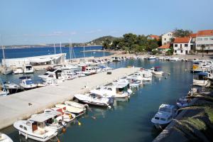 Fotografie z fotogalerie ubytování Apartments by the sea Preko, Ugljan - 3489 v destinaci Preko