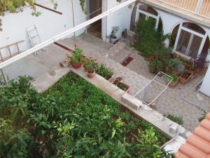 Zahrada ubytování Apartment Zarace - Gdinj 2047b