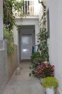 Exteriér alebo vchod do ubytovania Seaside secluded apartments Cove Smokvina, Hvar - 4036